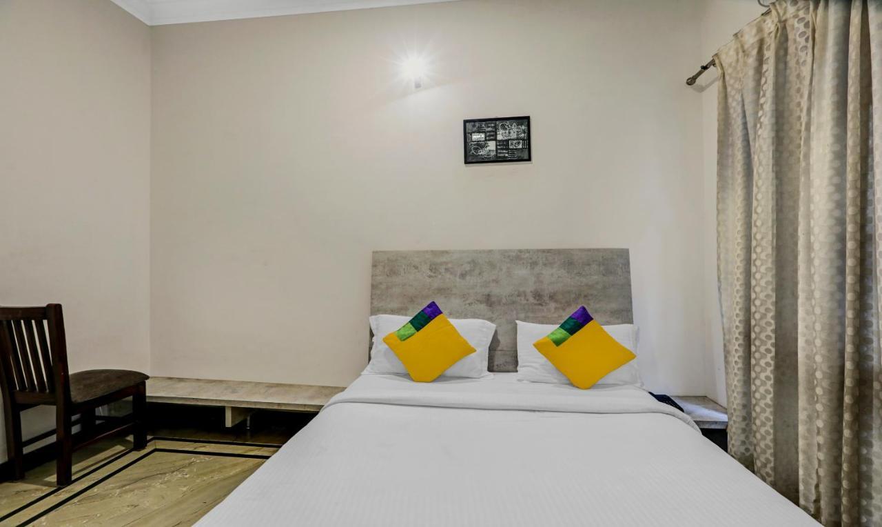 Itsy Hotels Anurag Inn Májszúr Kültér fotó