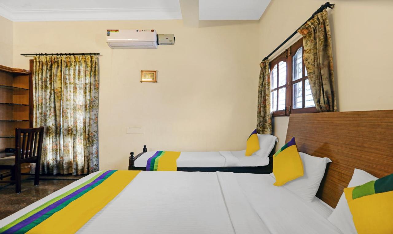 Itsy Hotels Anurag Inn Májszúr Kültér fotó